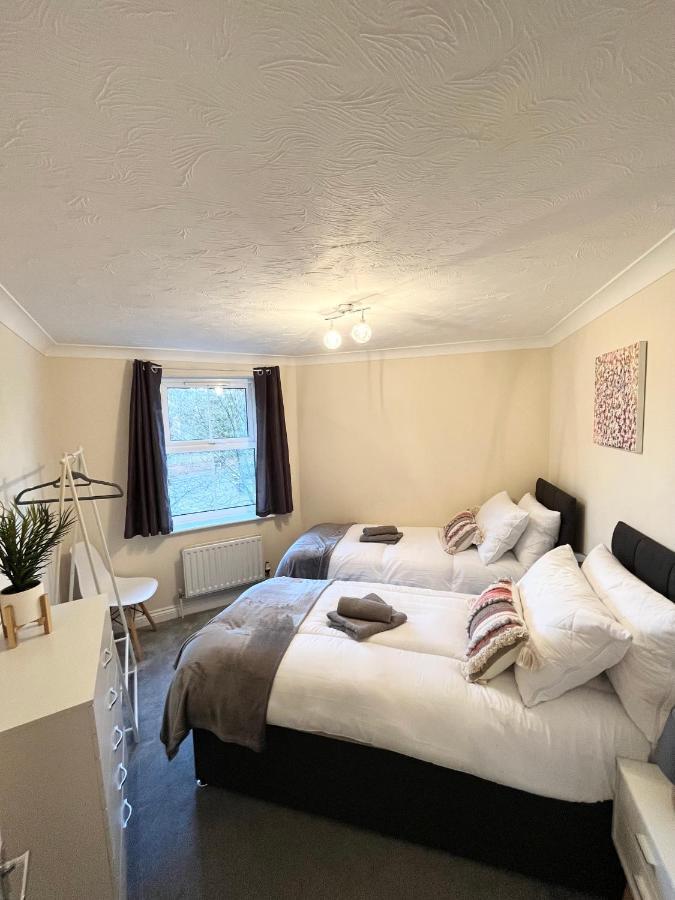 Archers 2 Bedrooms, Balcony, 2 Bathrooms, Free Parking, Wifi 사우샘프턴 외부 사진